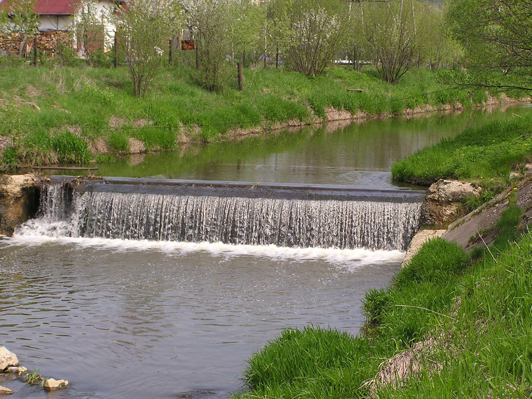 Rys. 2. Miejsce ujmowania wody dla Stacji Uzdatniania Wody w Szczyrku. W 2009r.