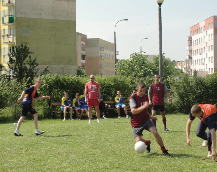 Migawki z życia szkoły zajęcia sportowe mecz