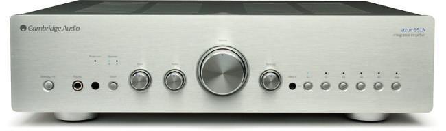 azur Przedwzmacniacz stereofoniczny Azur 851E 6990 zł 8 wejść analogowych (zbalansowane XLR i RCA) Pasmo przenoszenia 10 Hz 100 khz Maksymalne napięcie: 8 V rms (niezbalansowane) 8 V + 8 V rms
