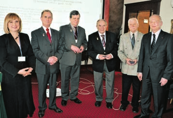 Samorząd zawodowy XII Zjazd Sprawozdawczy Lubelskiej OIIB 12 kwietnia 2013 r. odbył się XII Zjazd Sprawozdawczy Lubelskiej Okręgowej Izby Inżynierów Budownictwa.
