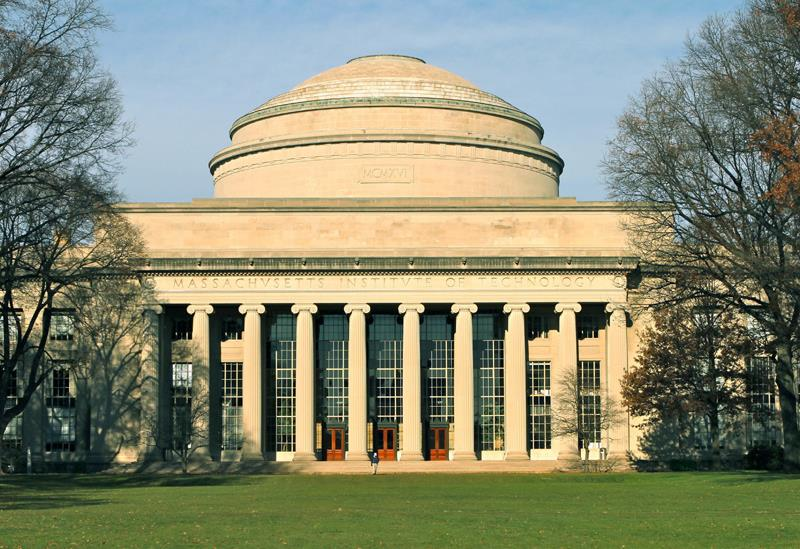 O MIT Enterprise Forum MIT Enterprise Forum jest jedyną nienastawioną na zysk międzynarodową organizacją wspierającą startupy, powiązaną z czołową uczelnią techniczną - MIT MIT Enterprise Forum