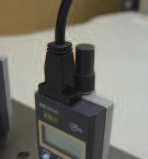 DATA System bezprzewodowej transmisji danych: U-WAVE Seria 02AZD / 02AZE To jest krótki kabel połączeniowy służący do podłączenia przyrządu pomiarowego do jego modułu U-WAVE T.