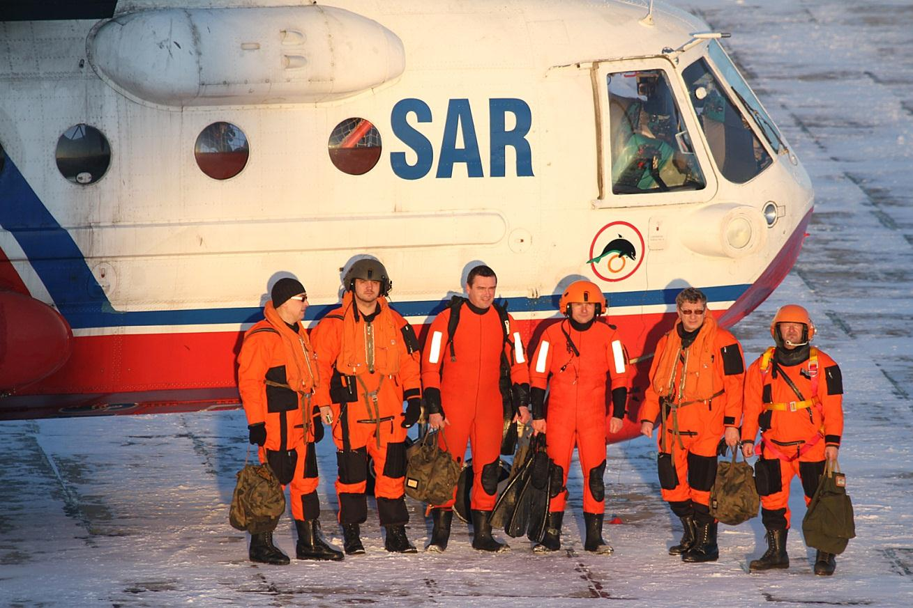 OSTATNI LOT 1016 - należący do 29 Darłowskiej Eskadry Lotniczej, śmigłowiec poszukiwawczo-ratowniczy Mi-14PS,