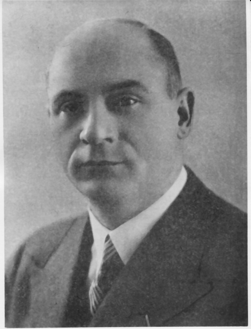 10 listopada 1939 r. został wywieziony wraz z innymi więźniami do Wejherowa, a następnie zamordowany 15.11.1939 r. w lasach piaśnickich.