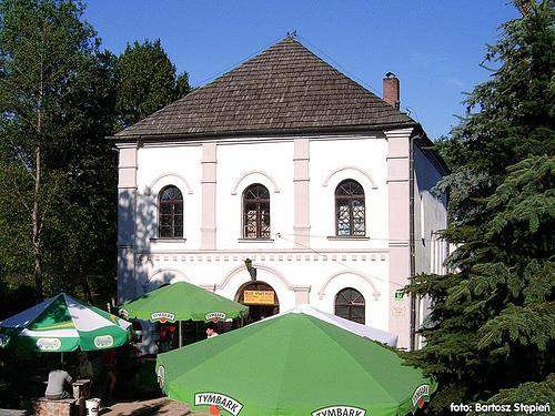 Inowłódz, former synagogue, nowadays restaurant and