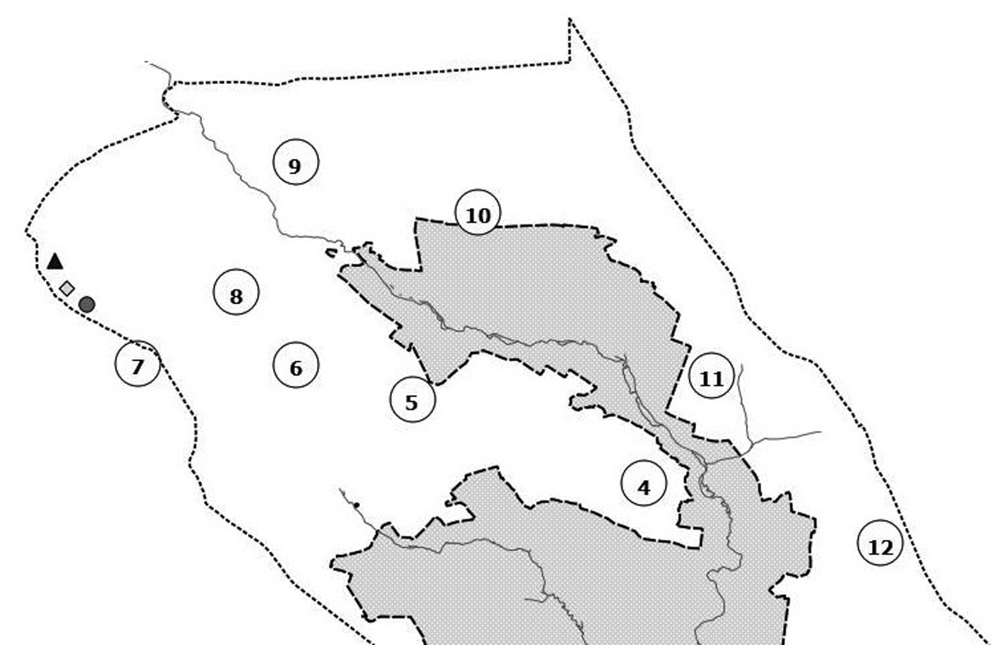 Monitoring wybranych gatunków ptaków z dyrektywy ptasiej w OPN w 2012 r. 81 Ryc. 8. Migracja błotniaka stawowego Circus aeruginosus przez otulinę Ojcowskiego Parku Narodowego.