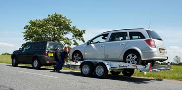 autotransporter 7 uzasadnionych powodów - będących gwarancją na trwałość i wysoką użyteczność 6 7 4 5 3 1 2 1 Najbardziej funkcjonalna laweta na rynku Autotransporter jest przyczepą o bardzo prostej