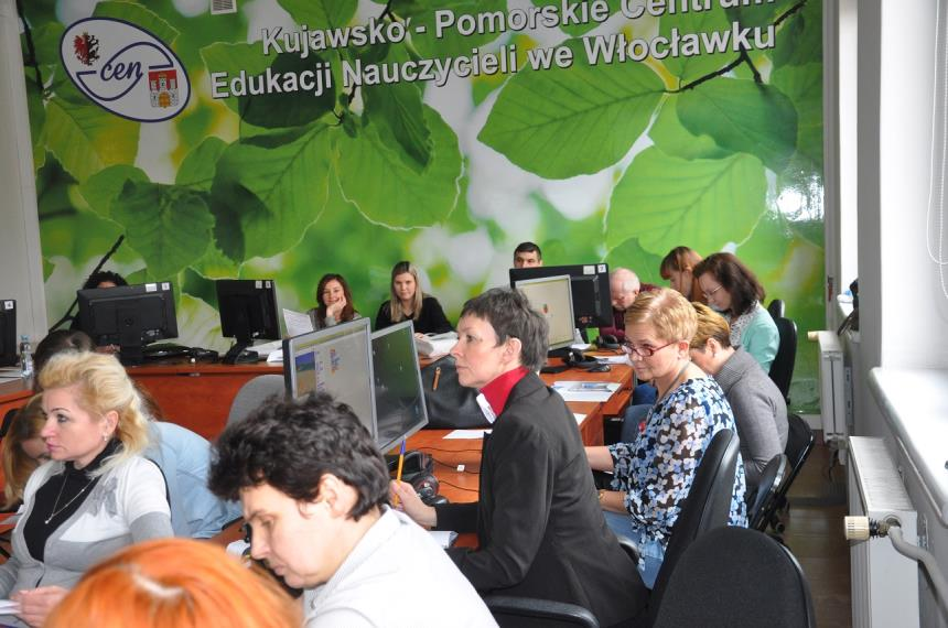 Magdalena Brewczyńska Biblioteka Pedagogiczna Kujawsko-Pomorskie Centrum Edukacji Nauczycieli we Włocławku Przystanek Czytanie ogólnopolska sieć współpracy i samokształcenia nauczycieli bibliotekarzy