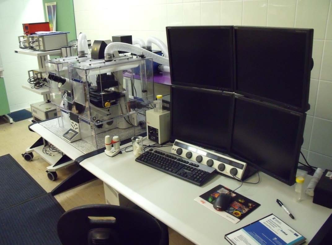 2. Organizacja i wyposażenie pracowni cytometrii obrazowej mikroskop odwrócony z przystawką konfokalną, przystawką do badania