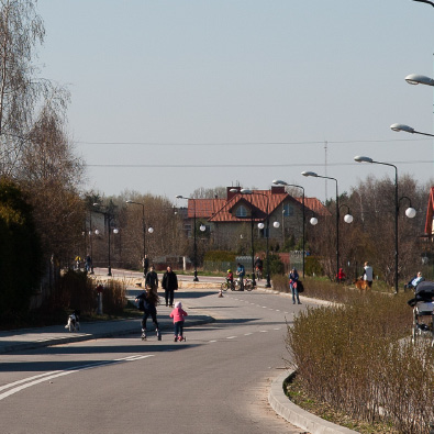 WprOWADZEniE Wy bo ry Sa mo rzą do we 2014 są do brą oka zją do spoj rze nia na ak - tu al ną sy tu ację na szej miej sco wo ści oraz do za sta no wie nia się ja - ki po wi nien być kie ru nek zmian