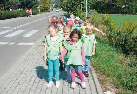 KSIĄŻKI WARTE POLECENIA HEJNAŁ Marzena Sula-Matuszkiewicz PBW w Krakowie POCZUCIE BEZPIECZEŃSTWA UCZNIÓW W RELACJACH Z NAUCZYCIELAMI Sprzeczka to muśnięcie palcem płomienia świecy, znęcanie się to