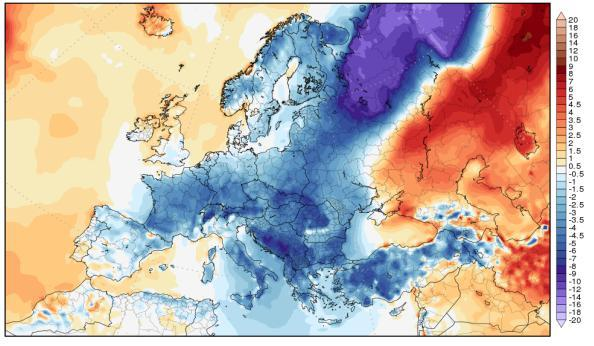 Strona 2 z 8 Początek roku przyniósł nam bardzo niskie temperatury, co widoczne jest na mapie anomalii temperatury w Europie.