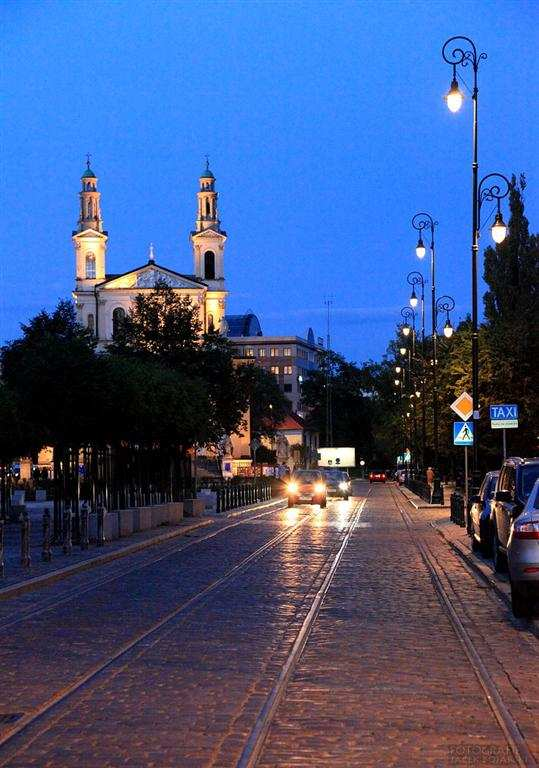 Rewitalizacja Chłodnej przebiegała bardzo sprawnie i bez opóźnień.