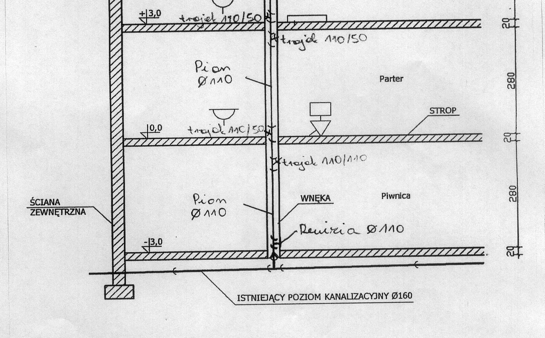 Zdarzały się też prace w których zdający sam wyrysował pion kanalizacyjny (z własnej wyobraźni