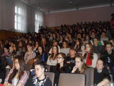 W dniu 16 grudnia odbyło się kolejne spotkanie edukacyjne kierowane do uczniów w Zespole Szkół Ekonomiczno-Gastronomicznych w Żywcu mające na celu zapobieganie uzależnieniom.