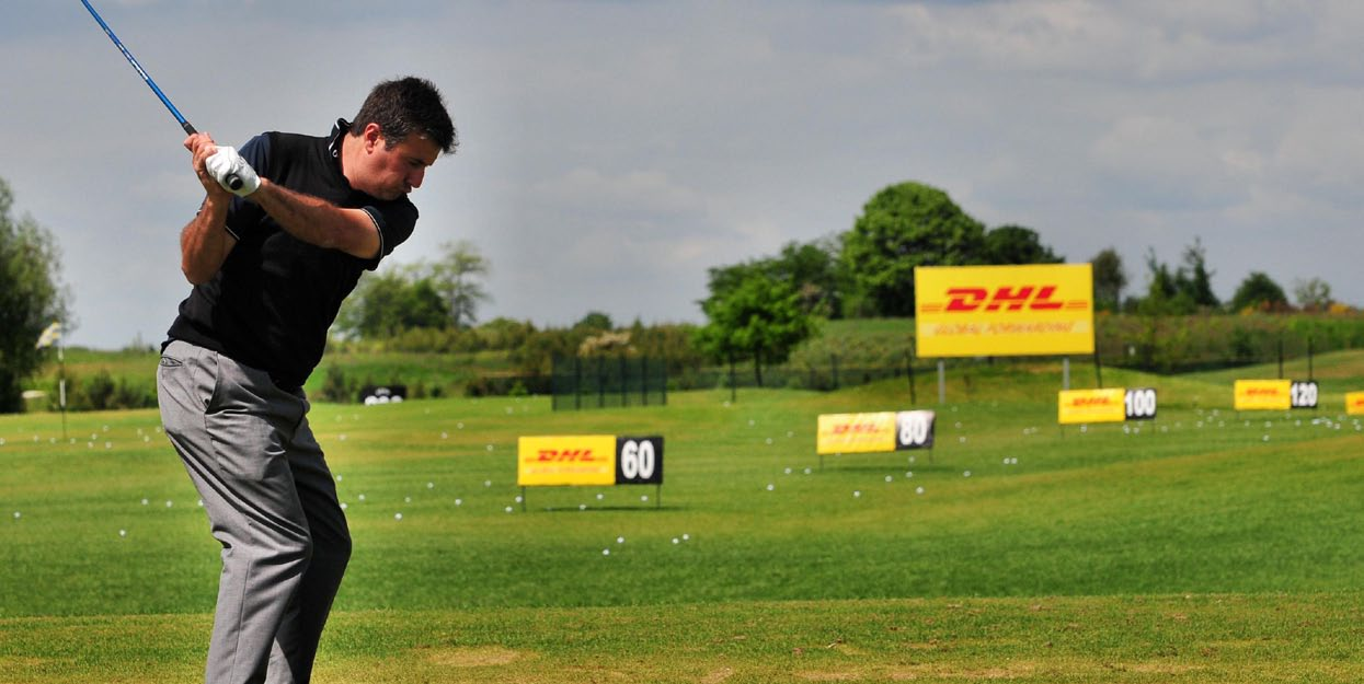 WYDARZENIA KLUBOWE DOTARCIE BEZPOŚREDNIE Toya Golf & Country Club jest nie tylko kuźnią największych polskich talentów sportowych, ale również wyjątkowym miejscem spotkań towarzyskich.