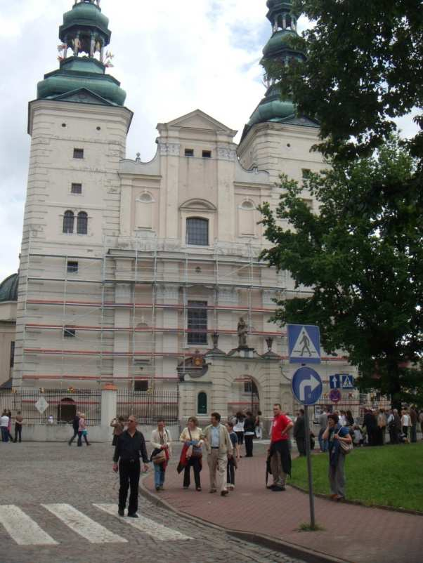 Remont kapitalny kościoła kolegiackiego w Łowiczu Remont zabytków będących elementami systemu