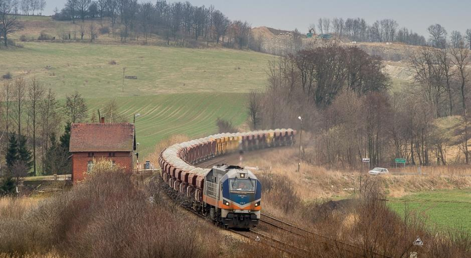 Włączanie przewoźnika kolejowego Landkol (obecnie OT Rail) w struktury GK OTL Zakup 100% udziałów w Landkol - zdobycie