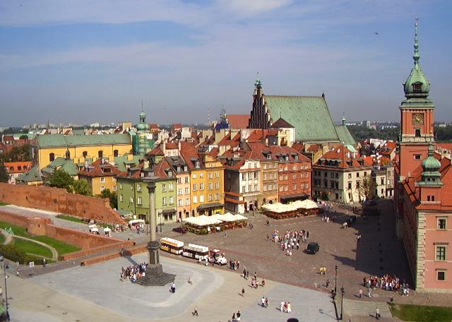 Plac Zamkowy Plac Zamkowy, w głębi widać