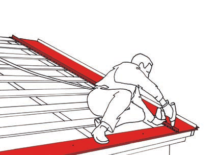 Montaż pokrycia dachowego Przed rozpoczęciem montażu pierwszego arkusza należy zamocować obróbki okapu.