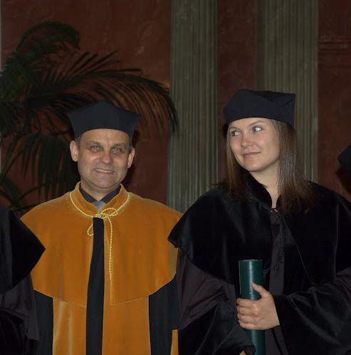 Rada Wydziału Farmaceutycznego dnia 6 lipca 2011 roku oficjalnie nadała Katarzynie Kosickiej tytuł doktora