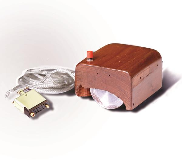 Myszy komputerowe Pierwsze egzemplarze pojawiły się w 1968 r.: Telefunken Rollkugel (sprzedaż rozpoczęto 2.10.