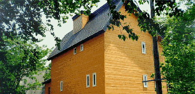 Zbyt duża powierzchnia okien na elewacji południowej Może pogarszać jakość architektury i atrakcyjność