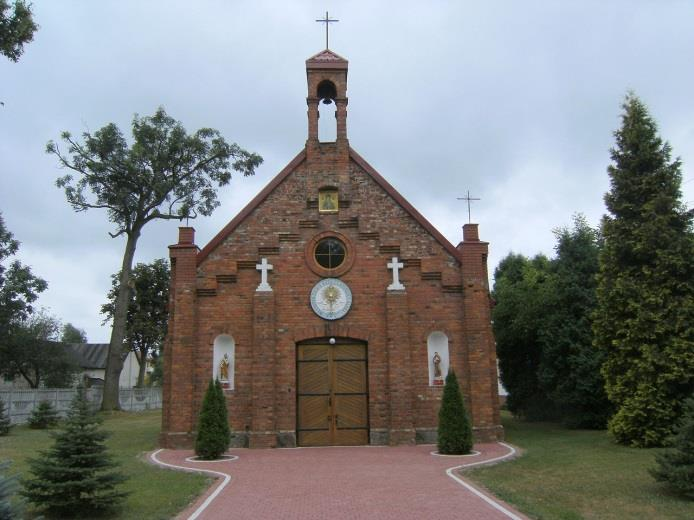 Gminny program opieki nad zabytkami na lata 2016 2019 61 cmentarnymi i przypominają o historii i wydarzeniach, które miały miejsce na terenie gminy.