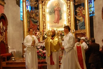 10 już wkrótce w diakonii 11 dziesięciolecie wspólnoty ogień boży Jubileusz dziesięciolecia naszej Wspólnoty odbędzie się 19 czerwca 2016 r. w Istebnej. Rozpoczniemy Mszą Świętą dziękczynną o godz 11.