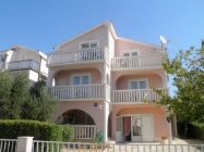 Chorwacja \ Środkowa Dalmacja \ VODICE Oferta: CHORWACJA VODICE apartamenty Transport: Dojazd wlasny Termin: od 03.06.