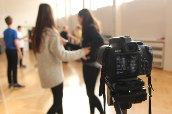 Będą mogli się rozwijać Wszystkie szkoły podstawowe i gimnazja ze Starogardu Gdańskiego otrzymały nowe aparaty fotograficzne.