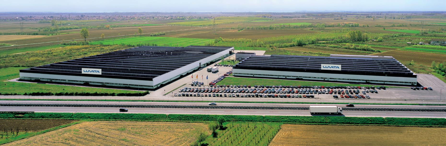 Luvata Włochy Siedziba firmy w Pocenii Powierzchnia fabryki: 43,000 m 2 Produkty: FPHE 3/8 i