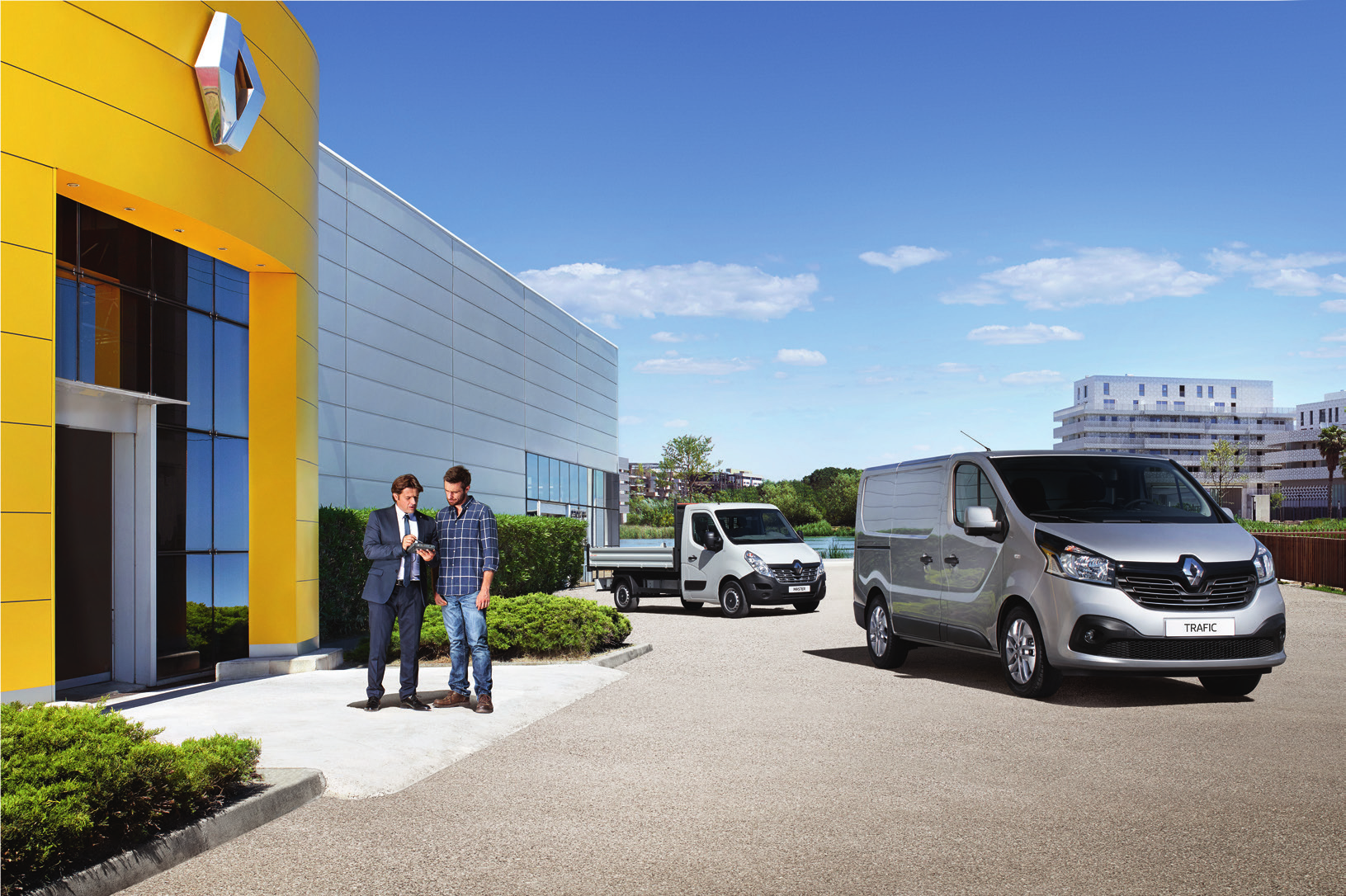 Renault Pro+ marka ekspertów Już od ponad stu lat marka Renault jest obecna na rynku samochodów dostawczych.