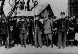 Zdjęcie propagandowe z wyborów w powiecie Tomaszów Lubelski (AIPN Lu 0205/4)