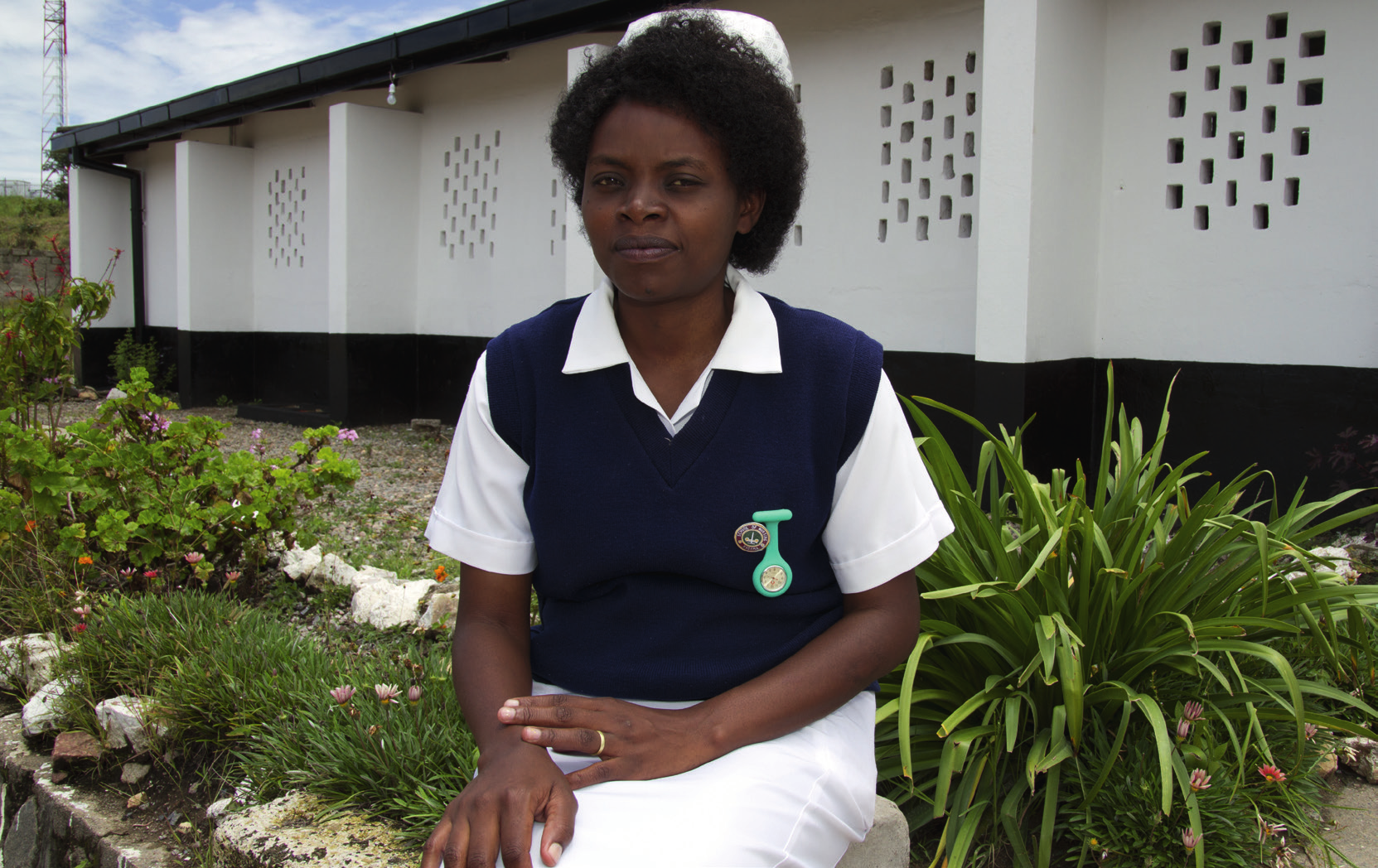 Siostra Elisheba Chali pracuje w szpitalu Kabundi East, niedaleko Chingola w Zagłębiu Miedziowym w Zambii. Wpływ uchylania się od podatków na opiekę zdrowotną w Zambii.