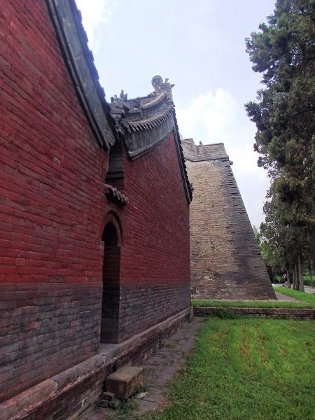 Wejście do świątyni Zhou Gong a (fot. autor). Fot.