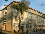Węgry \ Hajduszoboszlo \ Hajduszoboszlo Oferta: WĘGRY HAJDUSZOBOSZLO hotel HUNGAROSPA THERMAL Terminy Brak wolnych miejsc Opis Opis hotelu HOTEL HUNGAROSPA THERMAL*** (W CENIE WSTĘPY NA KĄPIELISKA