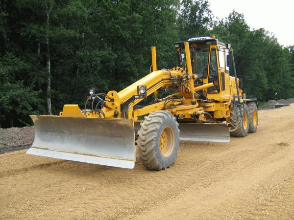 KURS OPERATORÓW RÓWNIAREK KL. III i II betrans maszyn oraz urządzeń roboczych, budowlanych i drogowych w zakresie danej klasy (III i II) uprawnień.