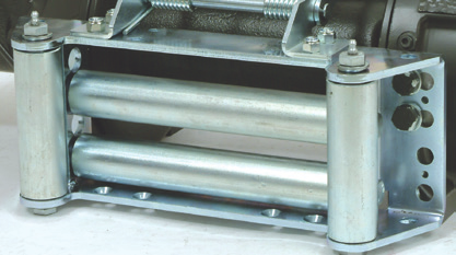 Konkretne zestawy śrub na zamówienie RPH, z manualnym sprzęgłem hydrauliczne Ø Minimalna siła zrywająca (EN -) 0 Lina do wyciągarki 0 m mm 00 kg 0.