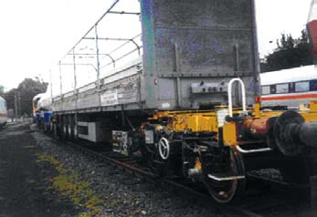zabiegów konstrukcyjnych powtórzono badania spokojności ruchu pociągu do prędkości maksymalnej 176 km/h.
