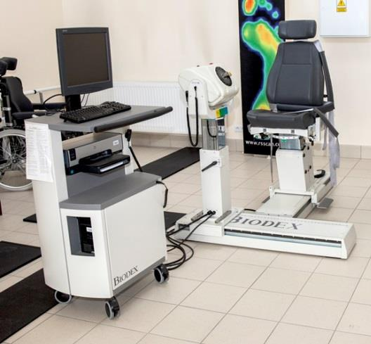 Ważniejsze urządzenia badawcze: zestaw do oceny i treningu dynamicznego mięśni Biodex system 4 PRO: pomiar momentów sił mięśniowych przy pracy izometrycznej, izokinetycznej i izotonicznej z