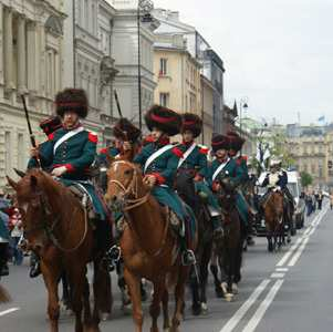 Rocznica Konstytucji 3 Maja 1791 3 maja Trasa: pl. Piłsudskiego Krakowskie Przedmieście - Nowy Świat Al.