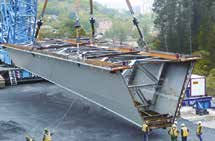 PODNOSZENIE I URUCHAMIANIE MOSTU Enerpac od ponad 20 lat oferuje wyjątkowe systemy dla najbardziej skomplikowanych i wymagających rozwiązań do budowy mostów.