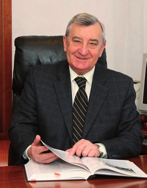 Stanisław Radowicki Prof. Stanisław Radowicki Kierownik Kliniki II Klinika Położnictwa i Ginekologii Klinika Endokrynologii Ginekologicznej nazwa w 2008 r.