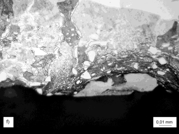 Microstructure of the abrasion surface cross-section of the G200CrMoNi4-3-3 cast steel, nital etching Obserwacje mikrostruktury powierzchni