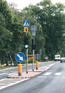 Przebudowa skrzyżowania ulicy Okuniewskiej i Ogińskiego z budową na drogach powiatowych: Wykonano kapitalny remont ulicy Asfaltowej na dł. 750 mb.