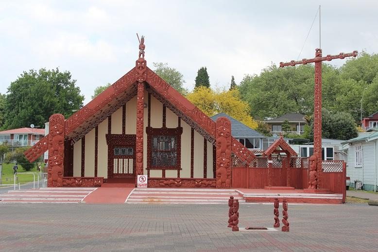 Bożnicy Maorysów Marae, Zwiedzanie Wnangarei.