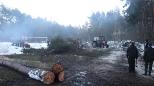 Odnowa i rozwój wsi W Karolinowie prace zaczęły się od wycinki drzew.