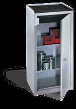 110 Wysoka elastyczność aranżacji wnętrza szafy poprzez przestawne półki w odstępach co 15 mm Nośność każdej półki ocynkowanej 70 kg Szafy dostawne z matą gumową www.cp.
