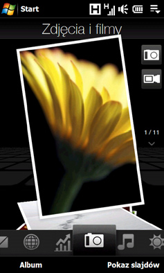 80 TouchFLO 3D 3. Dotknij Menu > Ustawianie dostarczonych aplikacji Album jako Ulubione. a następnie dotknij OK na ekranie potwierdzenia.